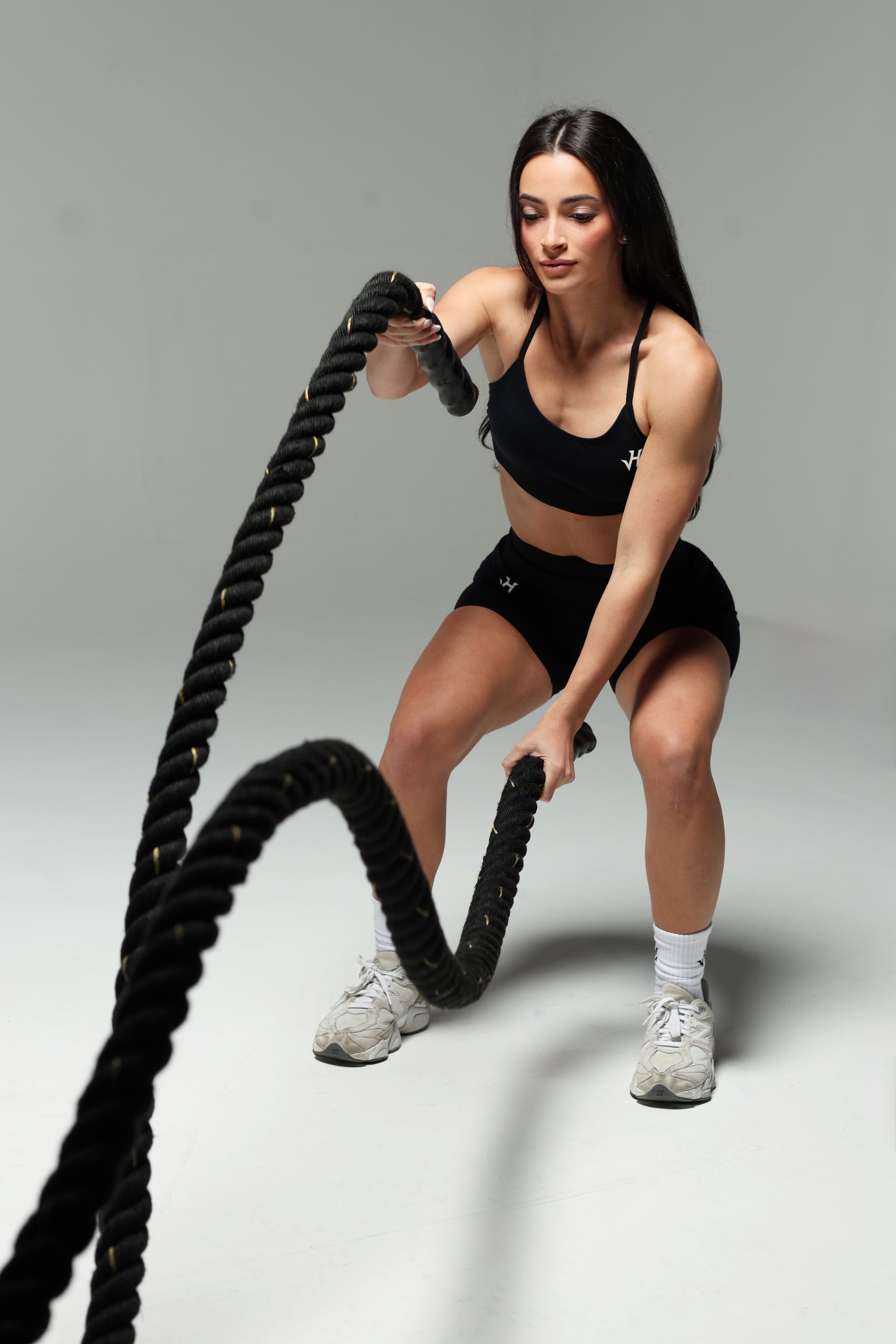 Classic Midnight Black Seamless Sport Bra